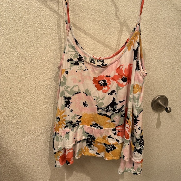 Volcom Thats My Type Floral Cami Tank - Picture 2 of 2